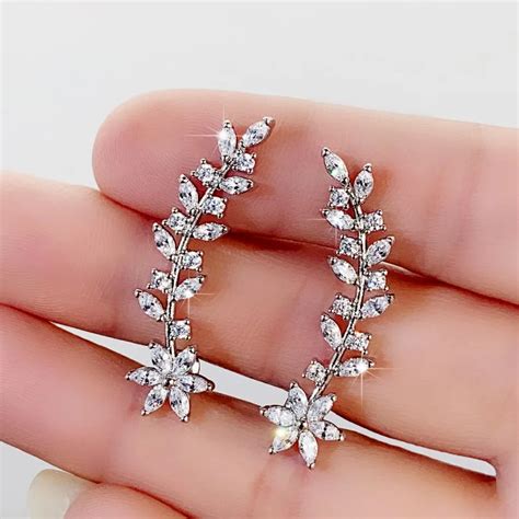 Huitan Luxury Trendy Flower Leaf Shape Stud Earrings For Women Dazzling