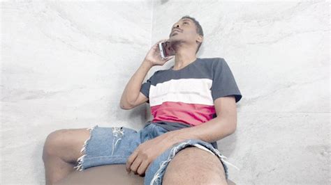 CALLING MY FRIEND FOR A HOT KISSING DATE BY MARVIN TURNER AND DONOVAN GREEN CLIP FULL RJ