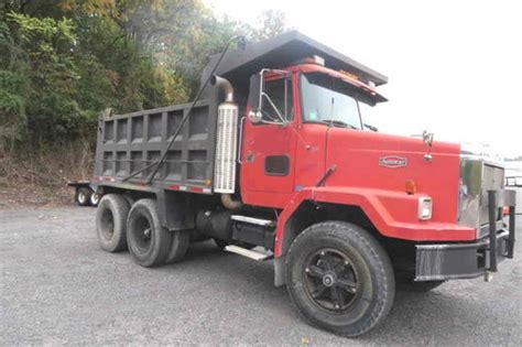 1988 Autocar Tandem Axle Dump Truck Used For Sale