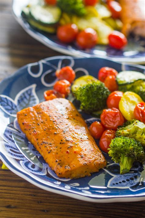 Easy One Pan Baked Salmon With Veggies Gimme Delicious