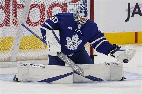 Breaking Leafs Make Goalie Move Goalie Toronto Maple Leafs Maple Leafs