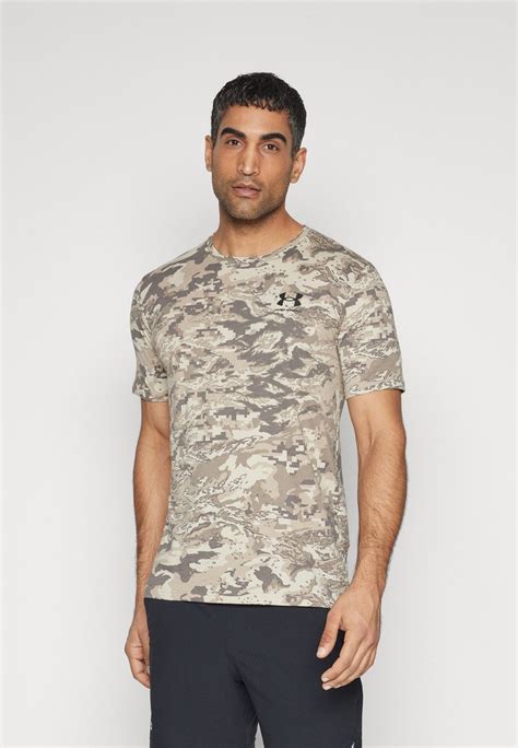 Under Armour Camo T Shirt Con Stampa Timberwolf Taupe Black Nero Zalando It