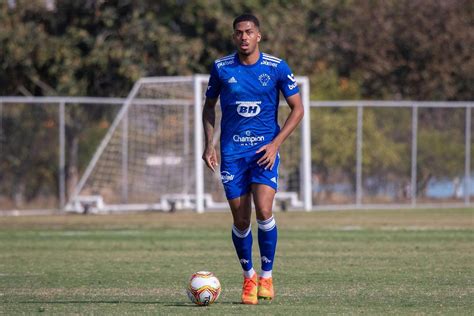 Cruzeiro Recusa Proposta De Clube Polon S Pelo Zagueiro Ruan Santos