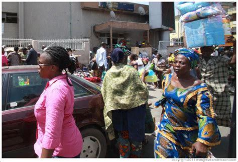 Women Walking Lagos Island Photo Id 20672 Lagos