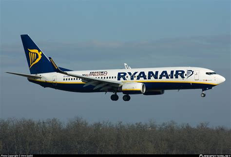 EI EKE Ryanair Boeing 737 8AS WL Photo by Imre Szabó ID 549861