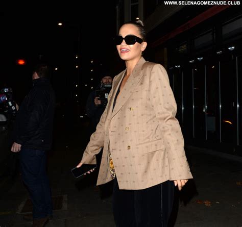 Rita Ora No Source Posing Hot Sexy Celebrity Babe Beautiful Shameless Celebrities