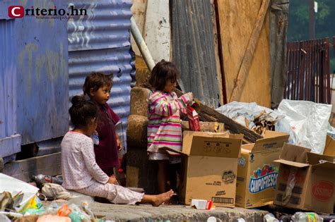 Estiman que más de 15 mil niñas y niños sobreviven en las calles de