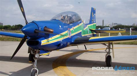 Pama Sp Walkaround Do T Tucano Do L Der Da Fuma A Poder