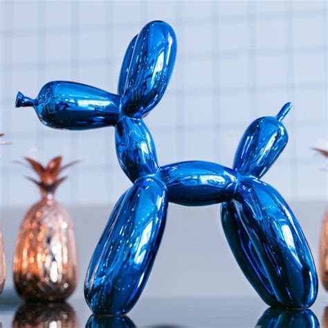 Jeff Koons' Balloon Dog