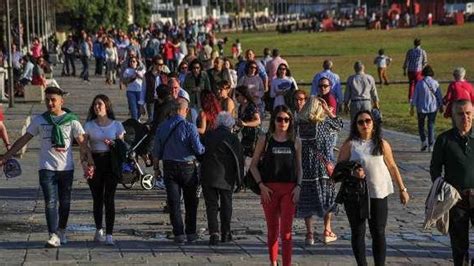 La Temporada De Playas Queda Inaugurada Faro De Vigo