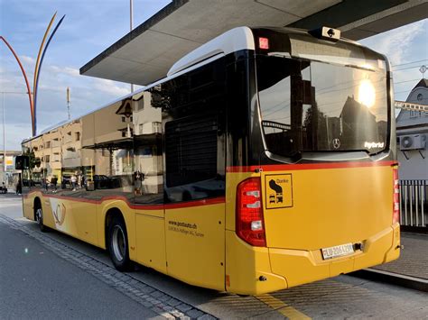 Heckansicht des MB C2 hybrid Nr 32 11236 vom PU Eurobus Häfliger