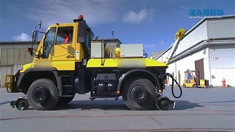 ZAGRO Unimog Shunting Vehicle YouTube