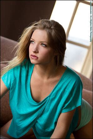Beautiful Blonde Babe Alyssa Branch Alyssa Branch 01 Porn Pic