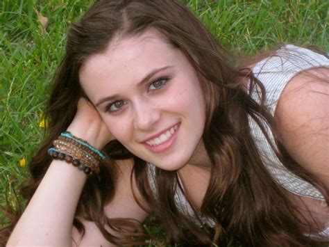 Caitlin Beadles Caitlin Victoria Beadles Photo 14340403 Fanpop