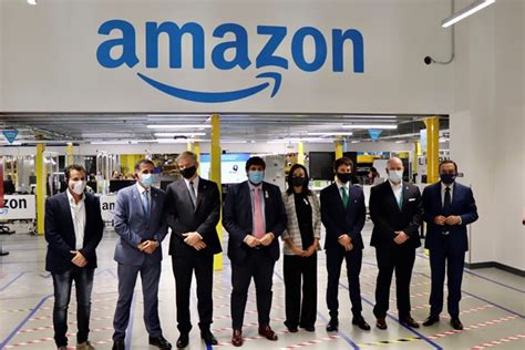 El nuevo centro logístico robotizado de Amazon creará 1 200 empleos