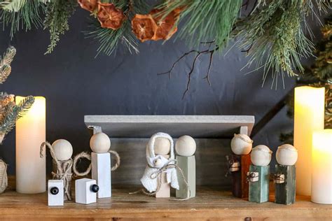 DIY Wood Nativity Scene - Making Manzanita