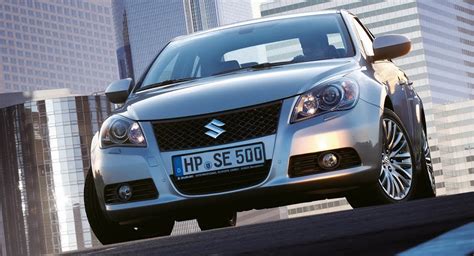 Suzuki Grand Vitara And Kizashi Recalled In The U S Over Airbag Issue