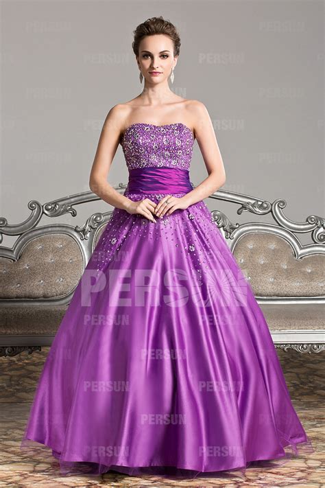 Robe Princesse Violet Bustier Cœur à Strass Pour Soirée