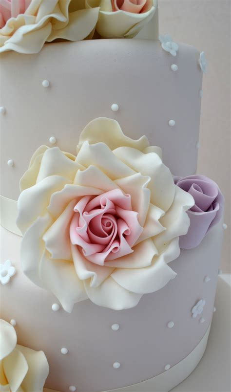 Rose Wedding Cake