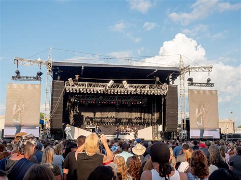 Foreigner and STYX at the Jackson County Fair 2019 — MichiganWOW