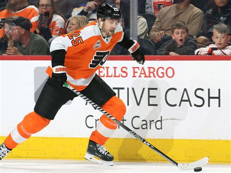 bruins signing james van riemsdyk  reported  year  deal