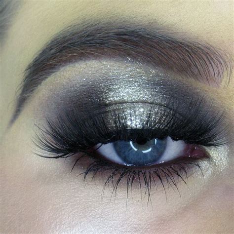 Top 50 Best Grey Eyeshadow Ideas For Women Seducing Designs