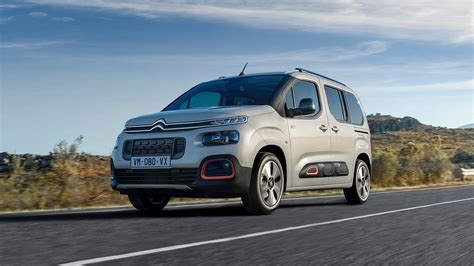 Citroen Berlingo Technische Daten Maße Innenraum carwow de