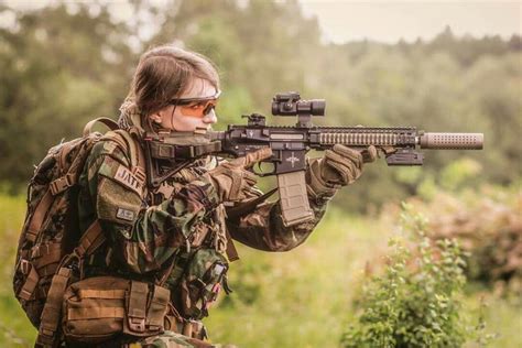 Pin En Airsoft Girls