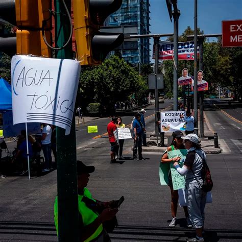 La Cantante Mexicana Que Se Sent A Gorda Y Hoy Impacta En Bikini As Luce Fey A Los A Os