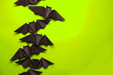 44,000+ Origami Bats Pictures