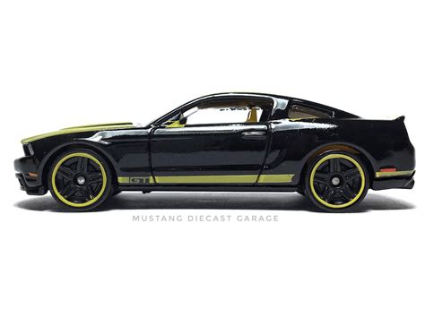 Hot Wheels Ford Mustang GT Series HW Garage สดำ