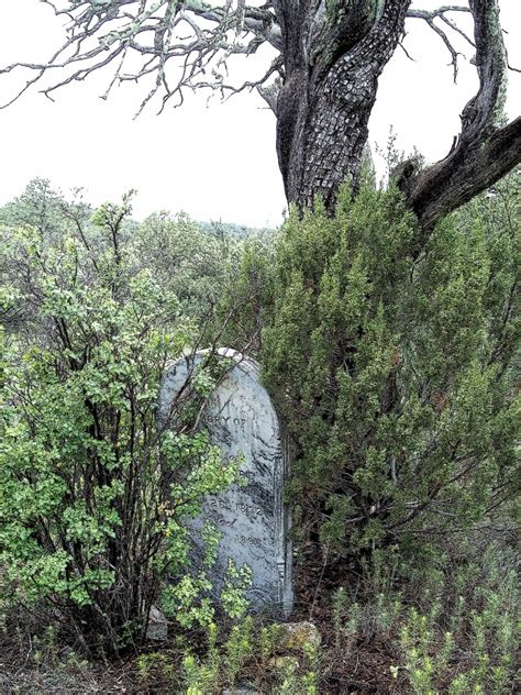 History in Headstones–Kingston Cemetery – Remembering the Time