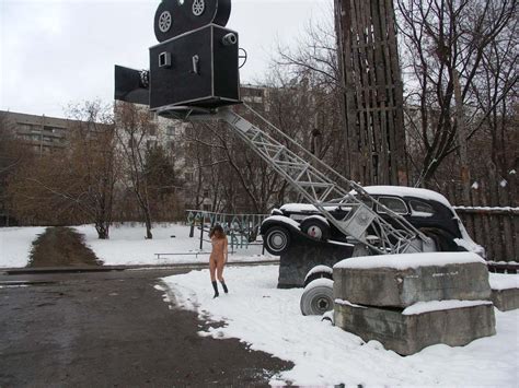 A Girl Who Likes To Walk Naked In A Snow Covered City Russian Sexy Girls