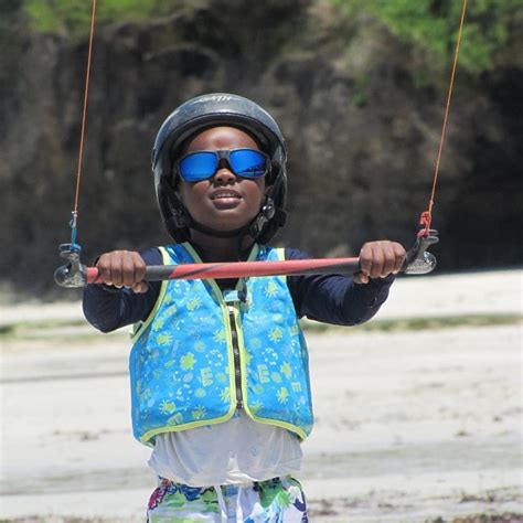 Home Pepea Kite Surfing School In Mombasa Kenya