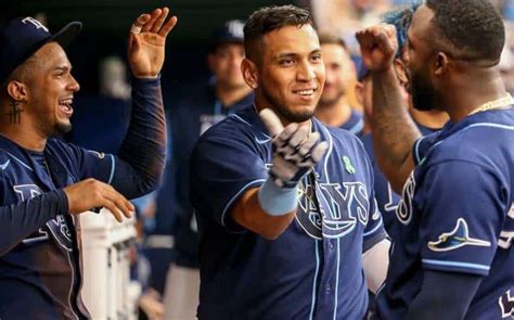 Isaac Paredes Llega A Jonrones Frente A Los Yankees Sportsmedia