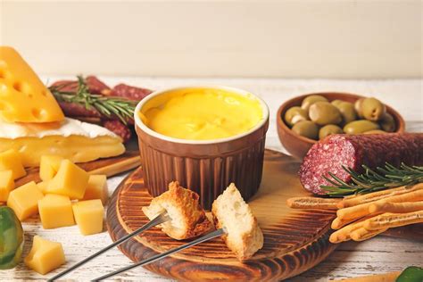 Fondue De Queijo Como Fazer E Acompanhamentos