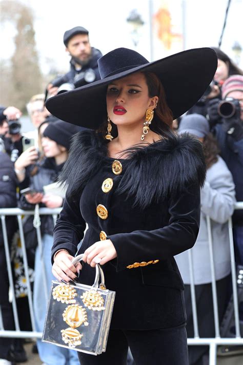 Bella Thorne Paris Fashion Week Glamour Hot Celebs Home