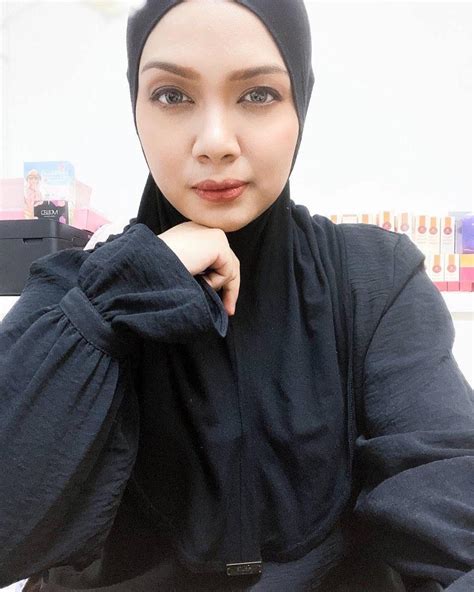 Inner Labuh Women S Fashion Muslimah Fashion Hijabs On Carousell