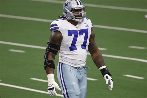 Cowboys' Tyron Smith to Undergo Season-Ending Surgery on Neck Injury