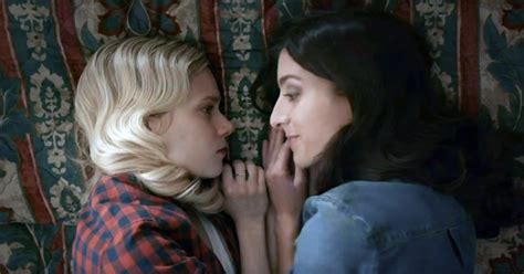 19 Lesbian Romances You Can Stream On Netflix Right Now Lesbian Romance Actresses Movies