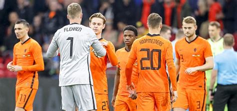 Knvb Hekelt Spreekkoren Tijdens Nederland Duitsland Soccernews Nl