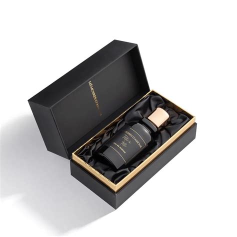 Tete a tete Mémoires D'amour perfume - a novo fragrância Compartilhável ...