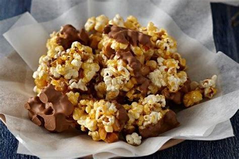 Chocolate Popcorn Clusters Mac Corns