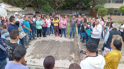 Estudiante De Secundaria Amenaza Con Arma A Maestra El Regional Del Sur