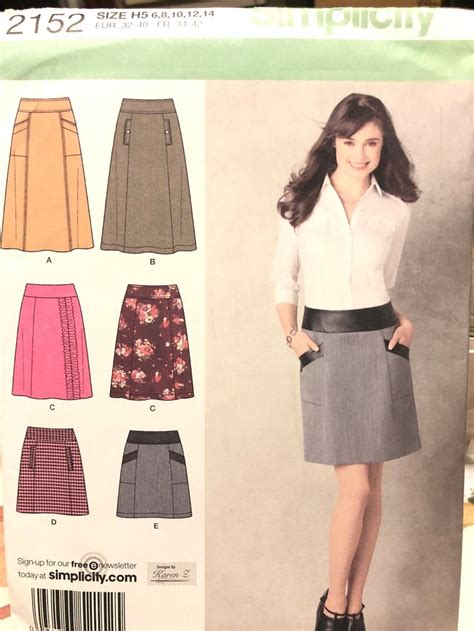 A Womans Skirt Pattern Is Shown In The Box