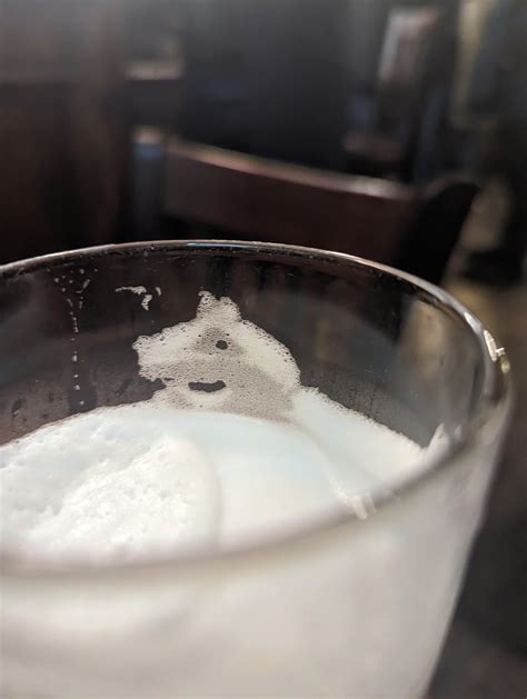 Something about this pint is making me feel like getting some pork