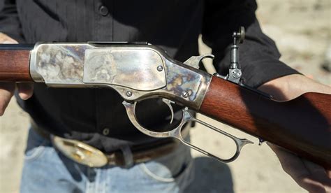 Classic Uberti 1873 Rifle Review :: Guns.com