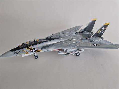 F-14A Tomcat 'Jolly Rogers' from Tamiya 1/48 : r/Scalemodel