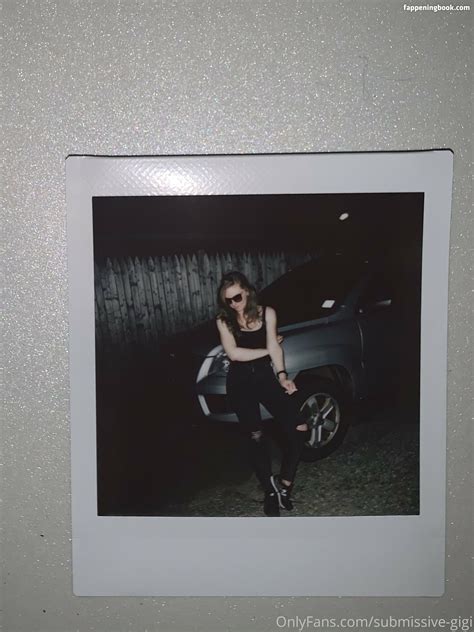 Submissive Gigi Nude OnlyFans Leaks Fappening FappeningBook