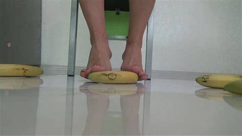 FOOD OBJECT CRUSH Videos And Porn Clips Clips Sale